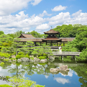 連休ラスト！【日程限定】先着4組・和装試着体験付×1万坪庭園見学会