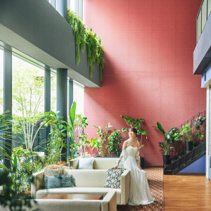 "訪れる人々を、贅と寛ぎに満ちた時間に誘う"|岡山モノリスの写真(54504995)