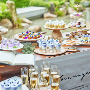 テラスでのデザートビュッフェなど、大切なゲストへサプライズの演出も|岡山モノリスの写真(54505111)