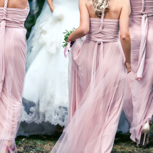 衣装にも統一感をもたせ、一体感のあるウエディングを|岡山モノリスの写真(54505776)