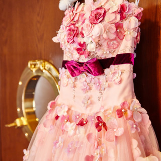 かわいいビタミンカラーのドレス