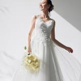 【1件目のご来店限定】ドレス5万円プレゼント!