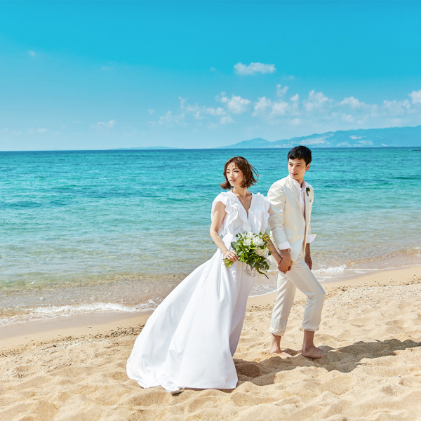 瀬良垣島教会 アールイズ ウエディング の結婚式費用 プラン料金 ウエディングパーク 瀬良垣島教会 アールイズ ウエディング の結婚式費用 プラン料金 ウエディングパーク
