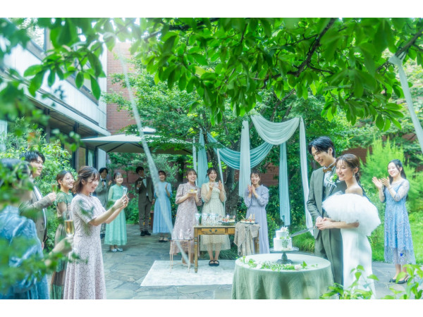 南青山サンタキアラ教会