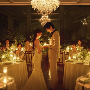 南青山の夜を彩る光の祝福|南青山サンタキアラ教会の写真(56380232)