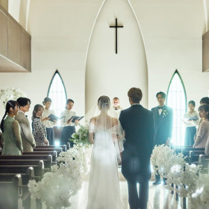 【祝日BIG*2万gift】本格チャーチW×緑の貸切邸宅×豪華試食