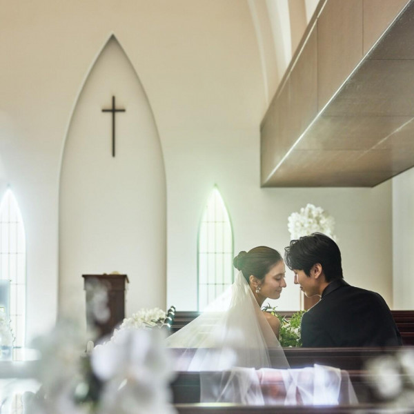 《総額286,000円OFF》ウエディングドレス＆タキシード各1点無料にてレンタル