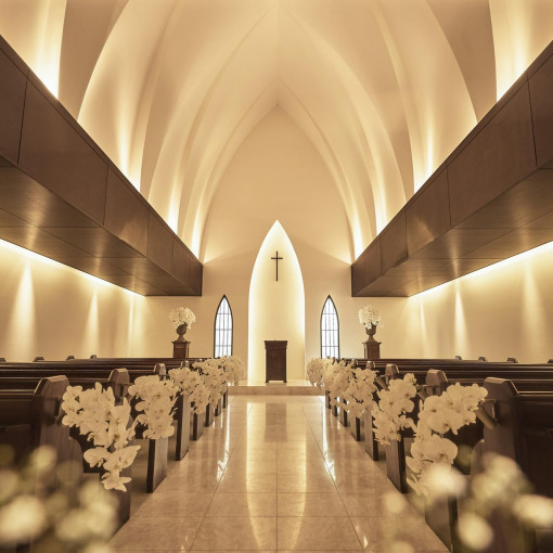 南青山サンタキアラ教会