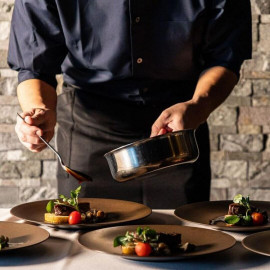 【1月最終日限定】最旬フェア♪森チャペル×4万国産和牛試食