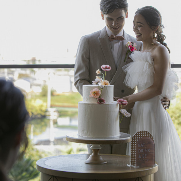 お二人だけのケーキとテラスを完備