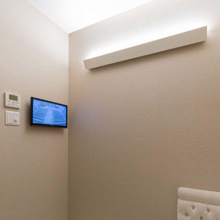 挙式中にお子様が泣いてしまった際には挙式の様子が見える個室へご案内いたします