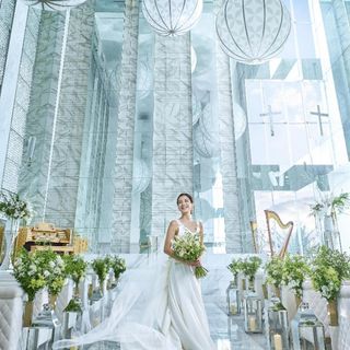 【当館満足度◎】空×海＊圧巻の天空チャペル体験★4万試食＆ドレス試着