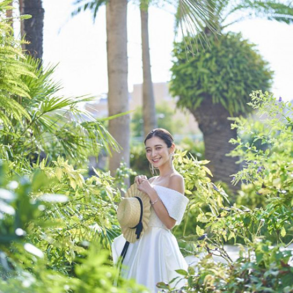 ガーデンテラスは緑を感じながら過ごせるリラックススペース