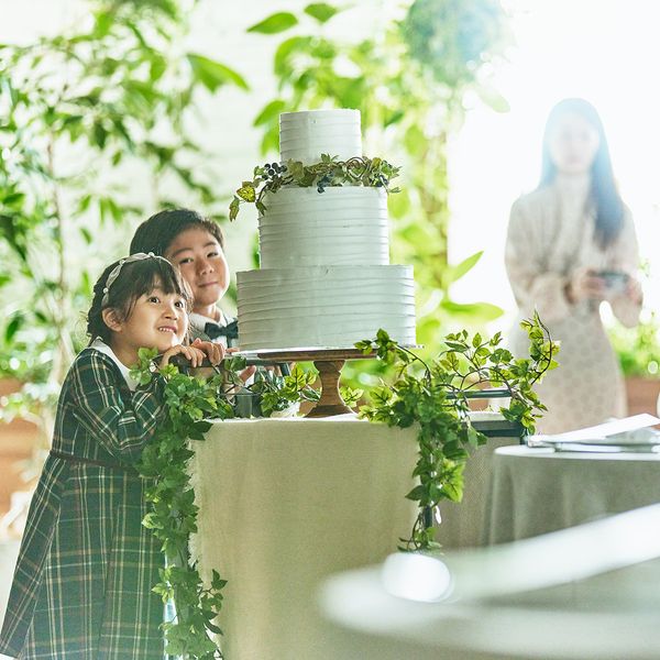 お子様によるケーキ入場演出で会場も大盛り上がり♪|ルクリアモーレ新横浜の写真(35402555)