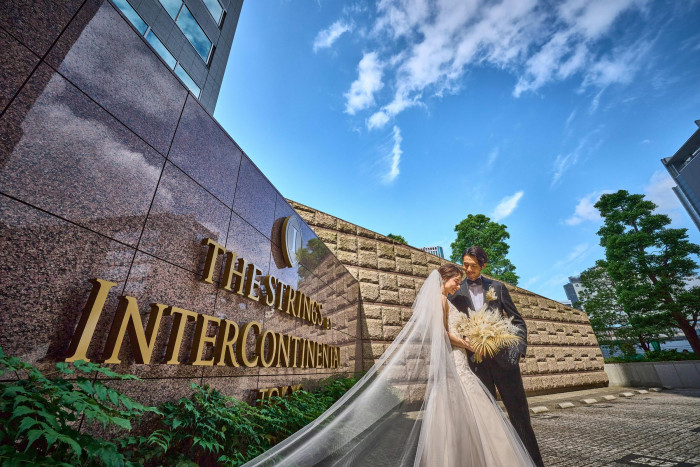 1日4組限定だからこそできる、ご結婚式当日のロケーションフォト。