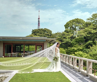 四季折々の景観が彩る2000坪の名勝庭園