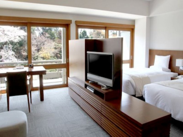 国際文化会館（International House of Japan）