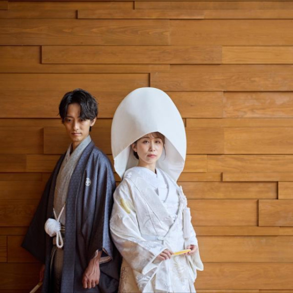 通常は会員様のみ宿泊可能な名建築ホテルへ新郎新婦宿泊1泊プレゼント（前泊or当日泊/朝食付）