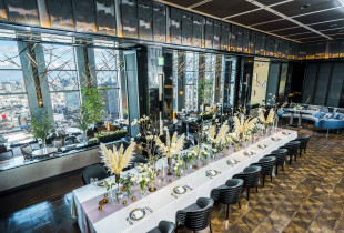 TABLE 9 TOKYO（テーブルナイントウキョウ）