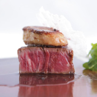 週末午前来館限定★国産牛×鯛寿司8品贅沢無料試食