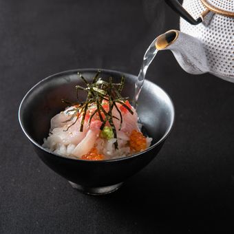 オリジナルの和の技法とスタイル、幅広いゲストにも食べやすく