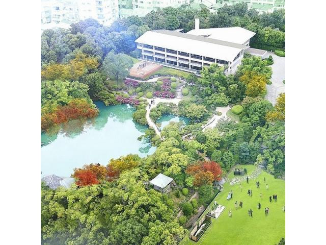 四季の彩りが美しい6000坪の日本庭園見学