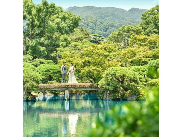 四季の彩りが美しい6000坪の日本庭園見学