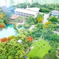 ＴＨＥ ＳＯＲＡＫＵＥＮ （相楽園）