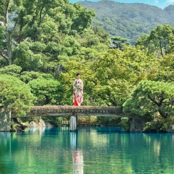 ＴＨＥ ＳＯＲＡＫＵＥＮ （相楽園）