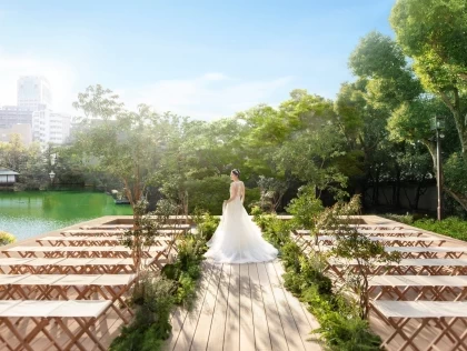 約6,000坪の広大な日本庭園
たいせつなゲストの方と過ごす
貸切でオリジナルの結婚式を