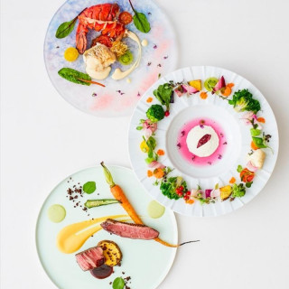 【豪華3万円相当】黒毛和牛やオマール海老など贅沢食材を使ったコース料理&季節のデザート試食