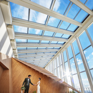 【20F】最上階にあるアトリウムからは大阪の風景を満喫！|ホテルロイヤルクラシック大阪の写真(27617258)