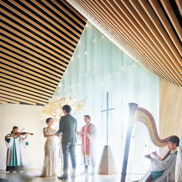 【26年8月までの挙式+披露宴で】挙式料25万円全額プレゼント。