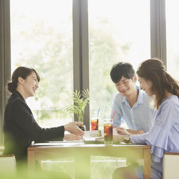 直前のお打合せでも、ご安心！専属のウェディングプランナーが一緒に最高の一日を創らせて頂きます！