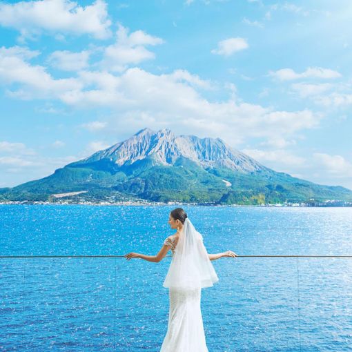 THE BAYSUITE SAKURAJIMA TERRACE（ザベイスイートサクラジマテラス）の結婚式の公式写真（1枚目）