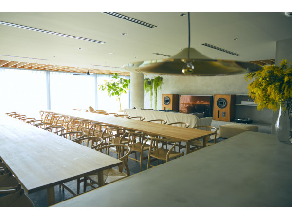 パーティー会場「Living Room」