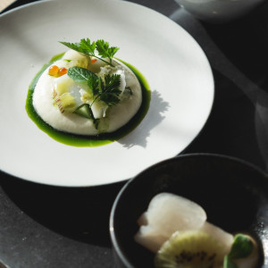 春夏秋冬、その時期に一番美味しい食材を、一番美味しい調理方法でご提供します|IWAI OMOTESANDO(イワイ オモテサンドウ)の写真(55118419)