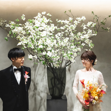 季節のお花が会場を彩ります