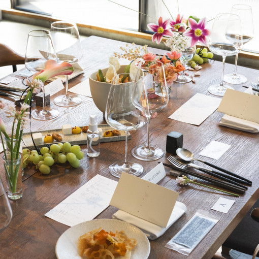 IWAI OMOTESANDO(イワイ オモテサンドウ)