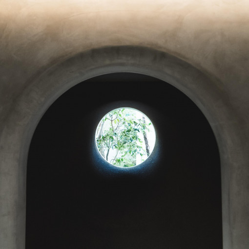 IWAI OMOTESANDO(イワイ オモテサンドウ)