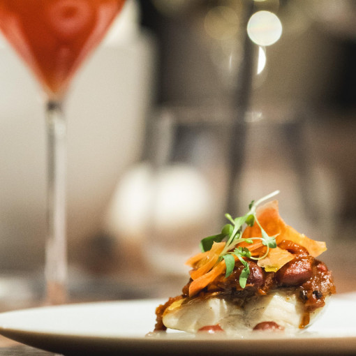 IWAI OMOTESANDO(イワイ オモテサンドウ)