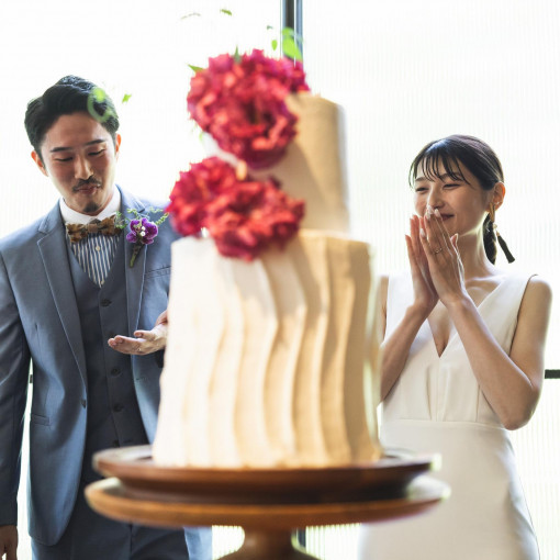 IWAI OMOTESANDO(イワイ オモテサンドウ)