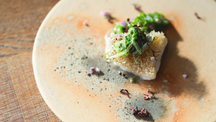 「美味しい」を共有する日本の食材を活かしたモダンフレンチ