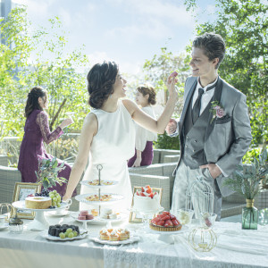 ナチュラルテイストの結婚式をお考えのお二人には緑に囲まれたガーデンウェディングがおすすめ|ホテル アゴーラ リージェンシー 大阪堺の写真(55055827)