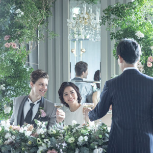 自然光×緑でアットホームなパーティー|ホテル アゴーラ リージェンシー 大阪堺の写真(55055839)