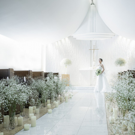 《白亜の独立型チャペル・ガーデン・本格神殿》より選べる挙式会場