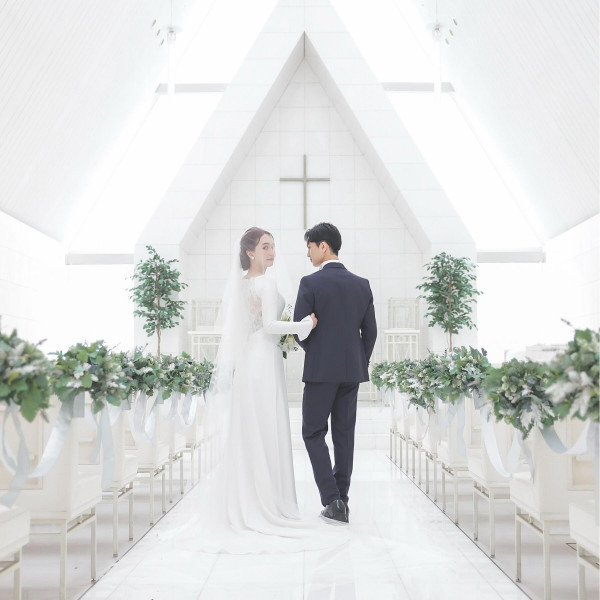 【ホテル内の専用スタジオ】品川プリンスホテル内のSWITCH東京で、上質なフォトウェディングが叶う