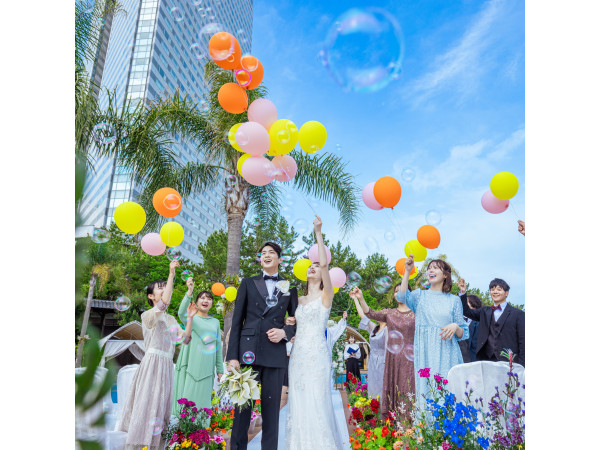 THE LIVING GARDEN WEDDING（ガーデン挙式）