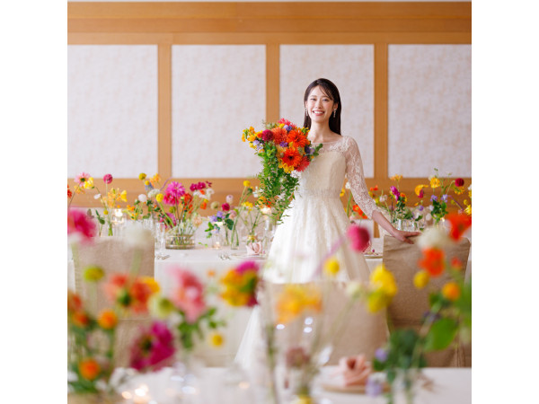 少人数での結婚式におすすめ「クリスタル」「マーブル」