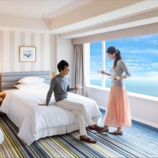 新郎新婦のおふたりを【温泉付シェラトン絶景スイートルーム】宿泊へご招待♪
